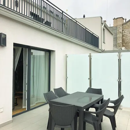 Hock Aparthotel 4*